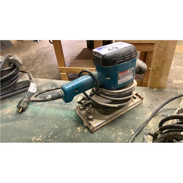 MAKITA 9046 ELECTRIC ORBITAL SANDER