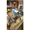 Image 2 : MAKITA ELECTRIC COMPACT ROUTER