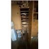 Image 4 : 2 CABINETS WITH ASSORTED WOOD VENEER EDGEBANDING
