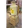 Image 1 : MOBILE TANK CART WITH LARGE TANK OF SPRAY ADHESIVE