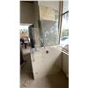 Image 1 : GROUP OF ASSORTED GLASS/MIRROR PANELS
