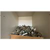 Image 6 : CONTENTS OF ENTIRE ROOM- HARDWARE & ASSORTED ITEMS