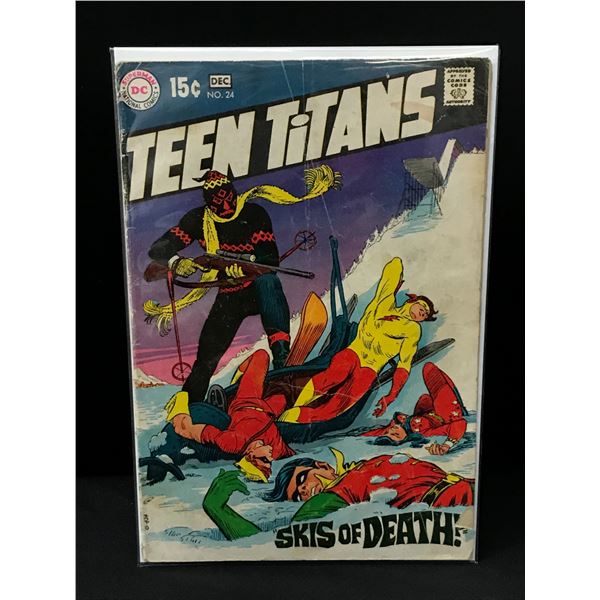 TEEN TITANS #24 - DC COMICS