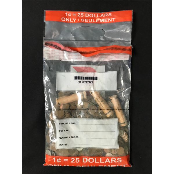 LOT OF VINTAGE PENNIES