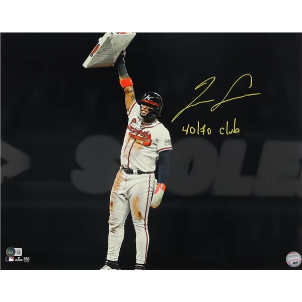 RONALD ACUNA JR SIGNED PICTURE - BECKETT COA