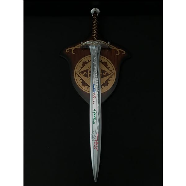 QUAD SIGNED L.O.T.R SWORD - ASTIN, WOOD, BOYD, MONAGHAN - WWOC COA