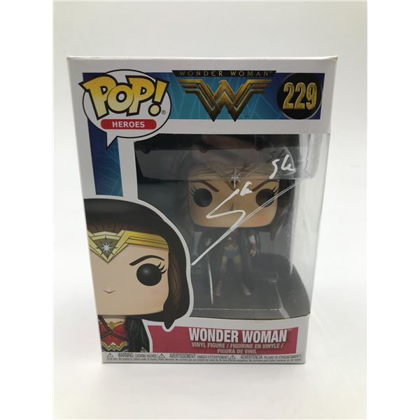 GAL GADOT SIGNED WONDER WOMAN FUNKO POP - KB COA