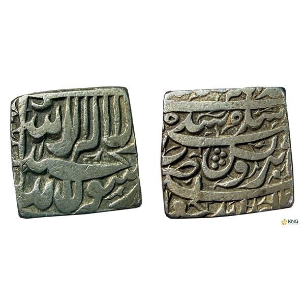Akbar, Bangala Mint, Silver Square Rupee, â€œKaab-e-Roushanâ€ Couplet Typ