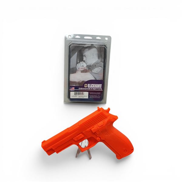 BlackHawk Demonstrator Gun, Orange in Sig 226
