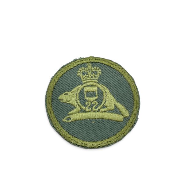 Royal 22nd Regiment Combat Cap Badge