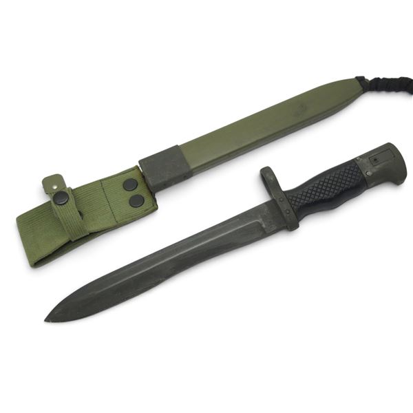 1x Vintage Spanish M1964 bayonet for the CETME C (New Condition)