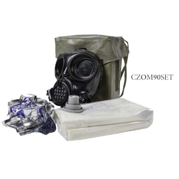 1x CZ Gas Mask Set With Filter and Chemical Hazmat Suit In Size 2 Medium - Condition New