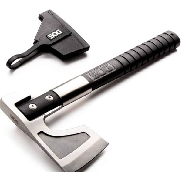 1x SOG Camp Axe
