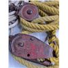 Image 5 : Vintage Pulley Rope w/Tools