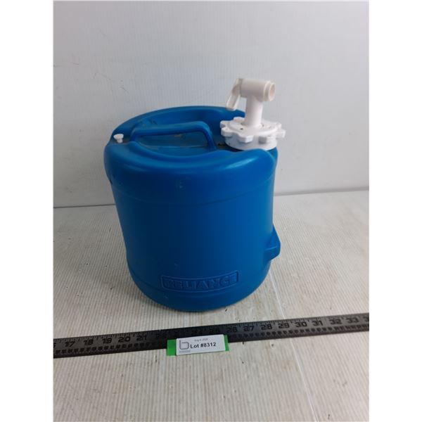 Reliance Portable Water Dispenser, Pickup Preferred