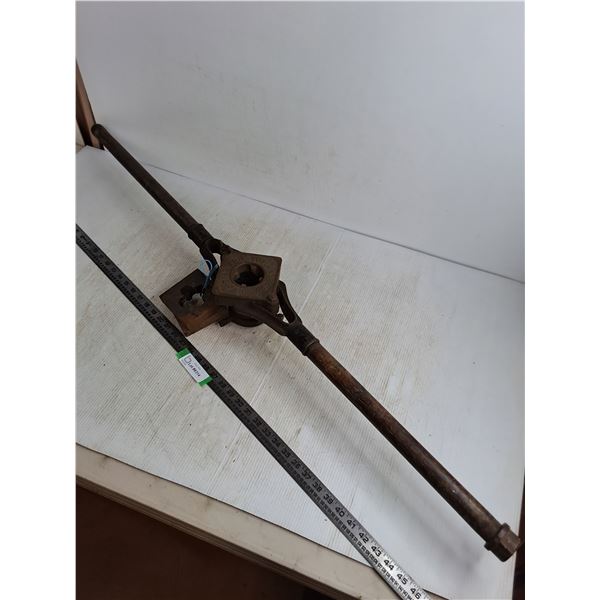 "Erie Tool Works" Pipe Threader w/Attachments - 50" Length - Pickup Only