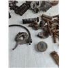 Image 6 : Assorted Antique "Model T" Parts