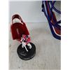 Image 2 : Montreal Canadiens Hockey Mask 10.5" And Small Figurine Carey Price