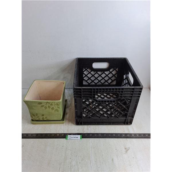 Ceramic 2-Piece Planter, Milk Crate, Pickup Only