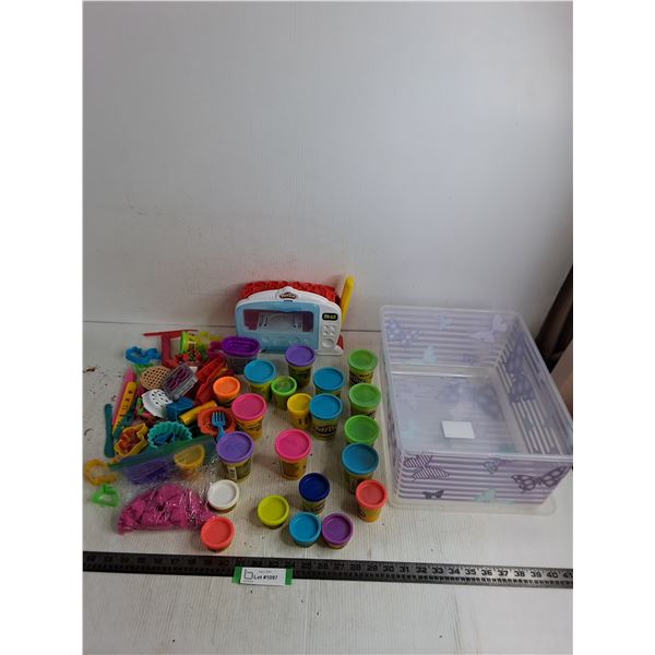 Large Play-Doh Set, Storage Bin