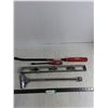 Image 1 : TEKZ Pry Bars, Level, De-Tiling Tool