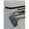 Image 2 : TEKZ Pry Bars, Level, De-Tiling Tool