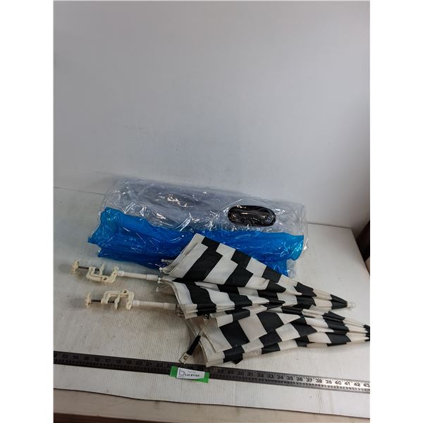 (2) Table Mount 29" Umbrellas, Inflatable Ring Water Toy - Cannot Ship