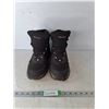 Image 1 : Pair Canadian Size 11 Soft Shell Winter Boots Missing Laces