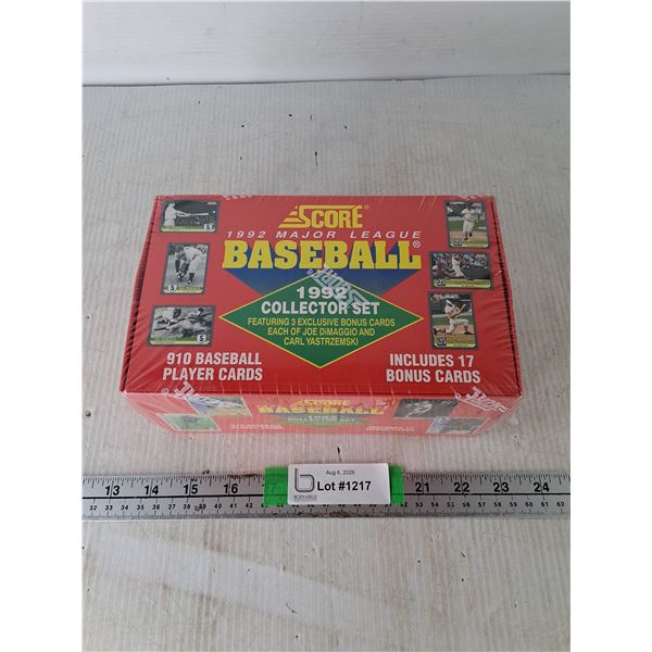 Score 1992 Major League Baseball Cards Collector Set- Appears Sealed