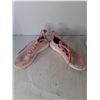 Image 4 : (2) Pink Womens Shoes Size 5 & 7.5