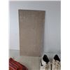 Image 3 : Tile 23"x 11.75", Soccer Shoes Men Size 8, Scarf