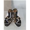 Image 5 : Tile 23"x 11.75", Soccer Shoes Men Size 8, Scarf