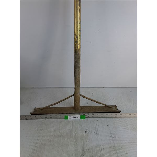 * Concrete Leveler 59", Pickup Only