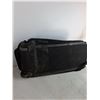 Image 9 : Partial Set of Junior Hockey Gear - Shin, Pants, Chest, Neck Pads & Bag