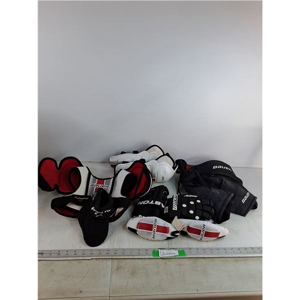Junior Hockey Set (45-65lbs)