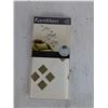Image 8 : Christmas Decorations, Wall Decals, Pinecones