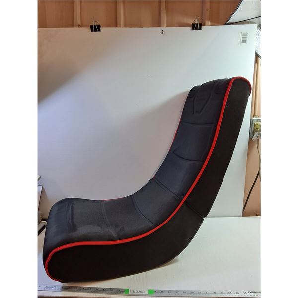 Folding Gaming Chair, Untested, As Is, Pickup Only