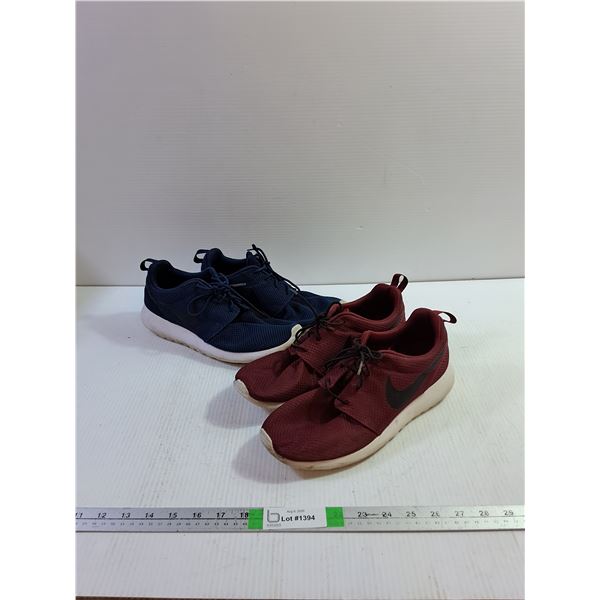 Navy Adult Nike Runners Size 10, Burgundy Adult Nike Runners Size 10.5