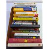 Image 3 : (18) Random Books