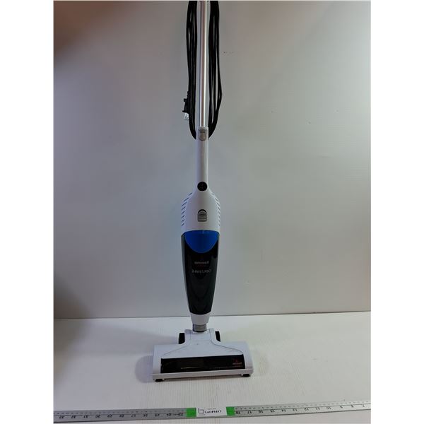 Bissell 3- In -1 Turbo Vacuum, Powers On, Pickup Only