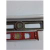 Image 4 : (2) Levels up to 28'' and Shower Curtain Rod 73'', Pickup Only