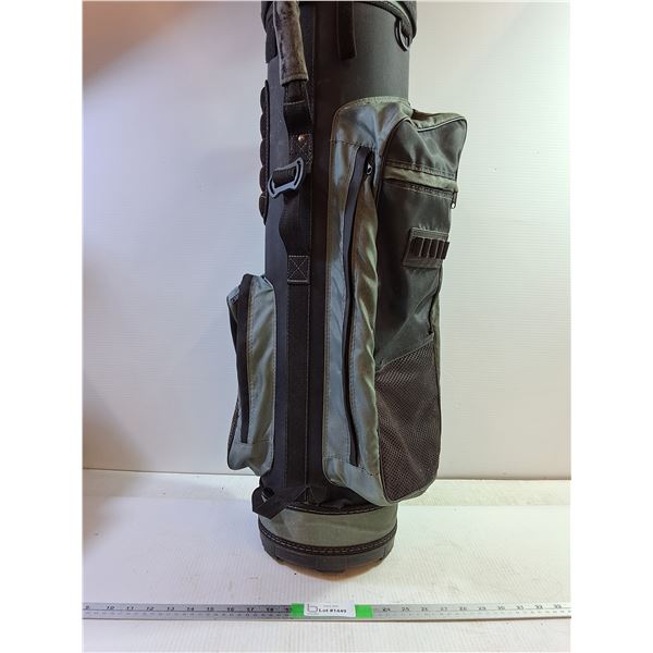 *(19) Golf Clubs and Travel Cover, Pickup Only