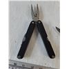 Image 2 : Folding Pliers, Old Timer Knife, Box Cutter