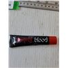 Image 6 : VDV Multimedia Device, Spirit Halloween Vampire Blood, Pinpoint Camera Adapter All Untested