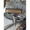 Image 5 : Lemmer Paint Sprayer With Pressure Pot And Dual Regulators Pickup Only