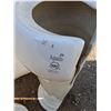 Image 5 : **(2) Sinks, Ceramic and Stainless Untested No Shipping