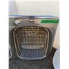 Image 8 : **(2) Sinks, Ceramic and Stainless Untested No Shipping