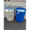 Image 1 : ** (2)Rain Barrels White and Blue 200L No Shipping