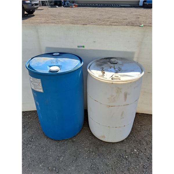 **(2) Rain Barrels White and Blue 200L No Shipping