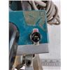 Image 4 : Makita Router Powers On with Assorted Router Bits
